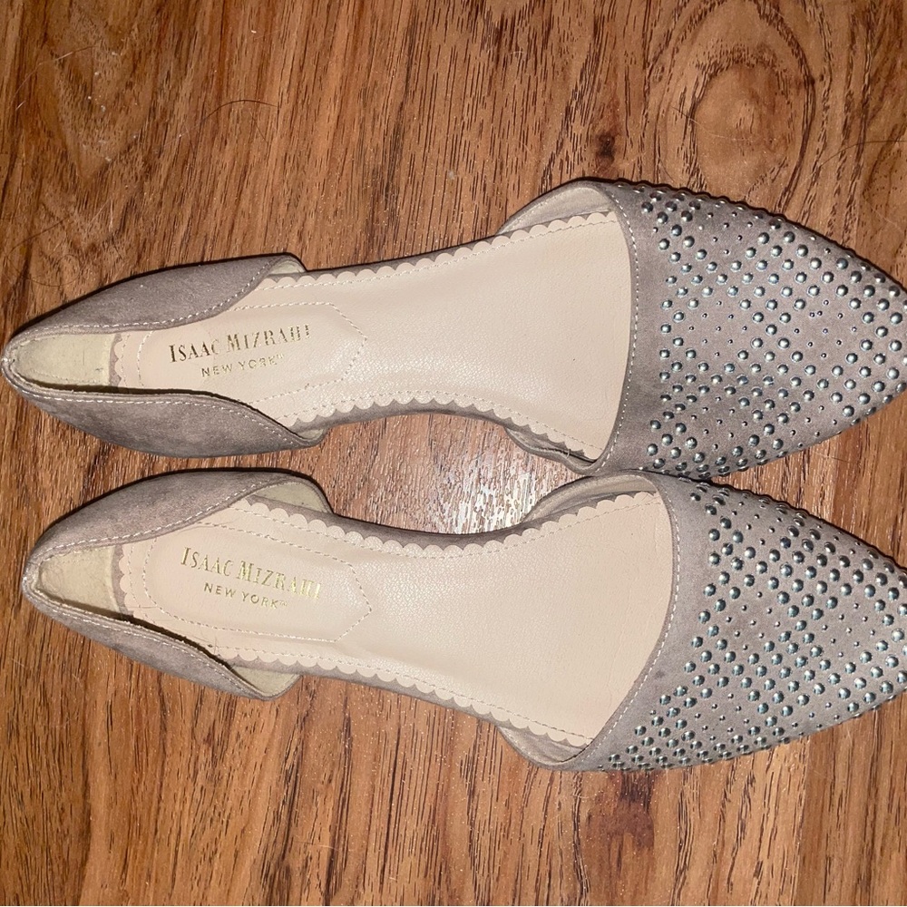 Tan with studs flat shoes